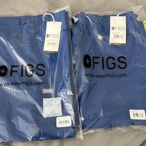 FIGS Men’s Winning Blue Leon and Tansen jogger set